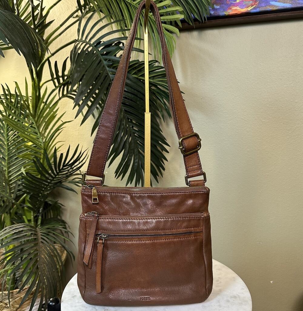 Fossil Corey Crossbody Dark Walnut 3 zippered pockets Brass fittings adjustable
